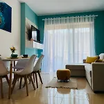 Sunny 2br Steps From The Sea By Pikhost Apartment