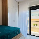 Apartment Sunny 2br Steps From The Sea By Pikhost
