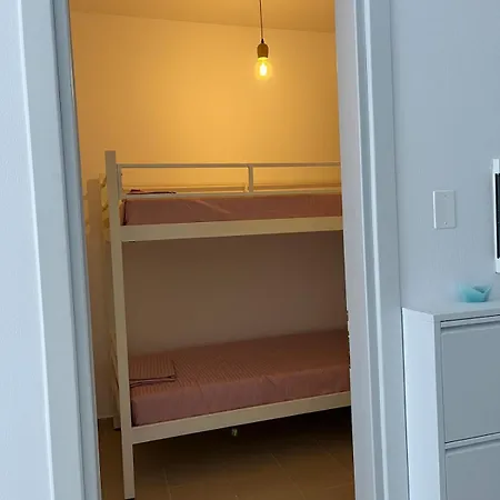 Sunny By Pikhost Влёра