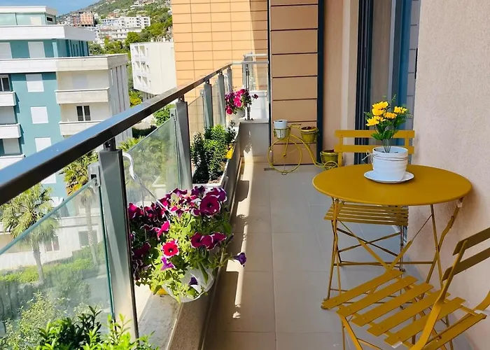 Апартаменты Sunny By Pikhost Влёра