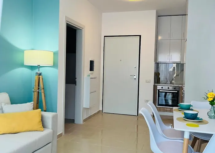 Sunny By Pikhost * Влёра